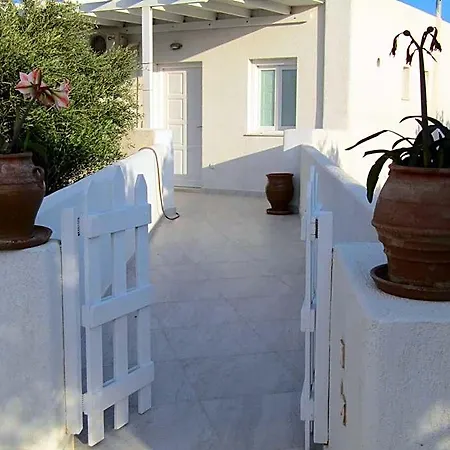 Hotel Perissa 2*