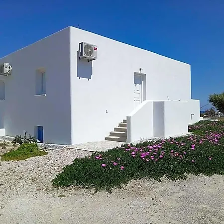 Hotel Perissa ホテル