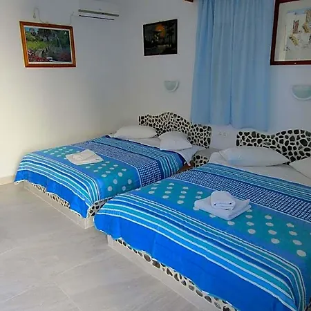 Hotel Perissa